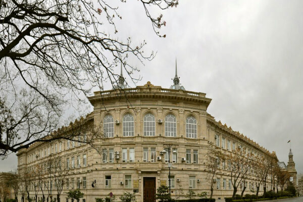 Azerbaycan Devlet İktisat Üniversitesi (UNEC) kampüs görseli